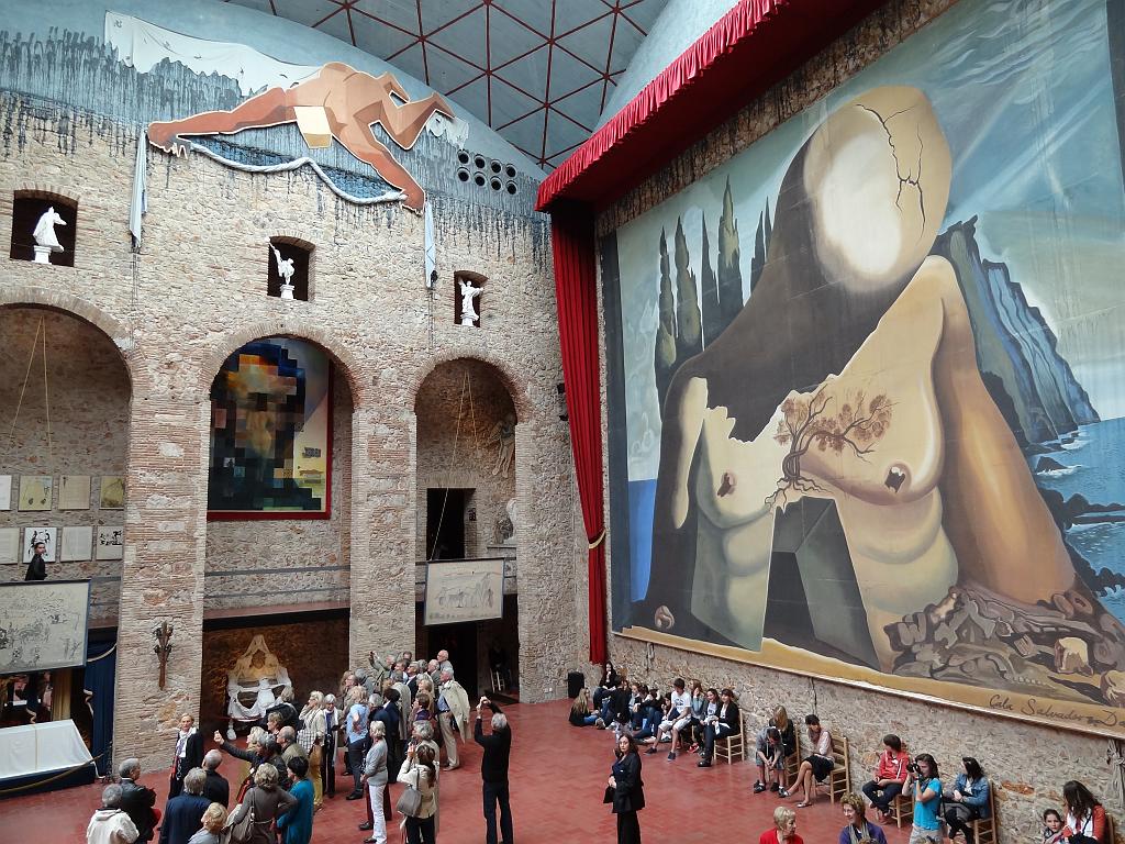 Dali Theatre Museo